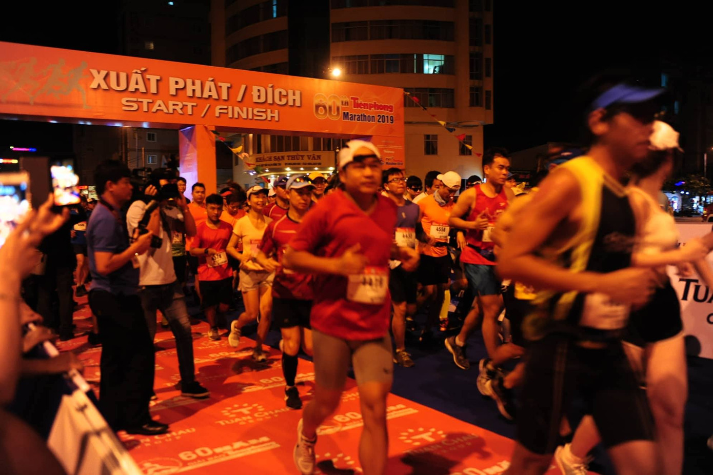 Tiền Phong Marathon 2019: Chân dung những nhà vô địch ảnh 80