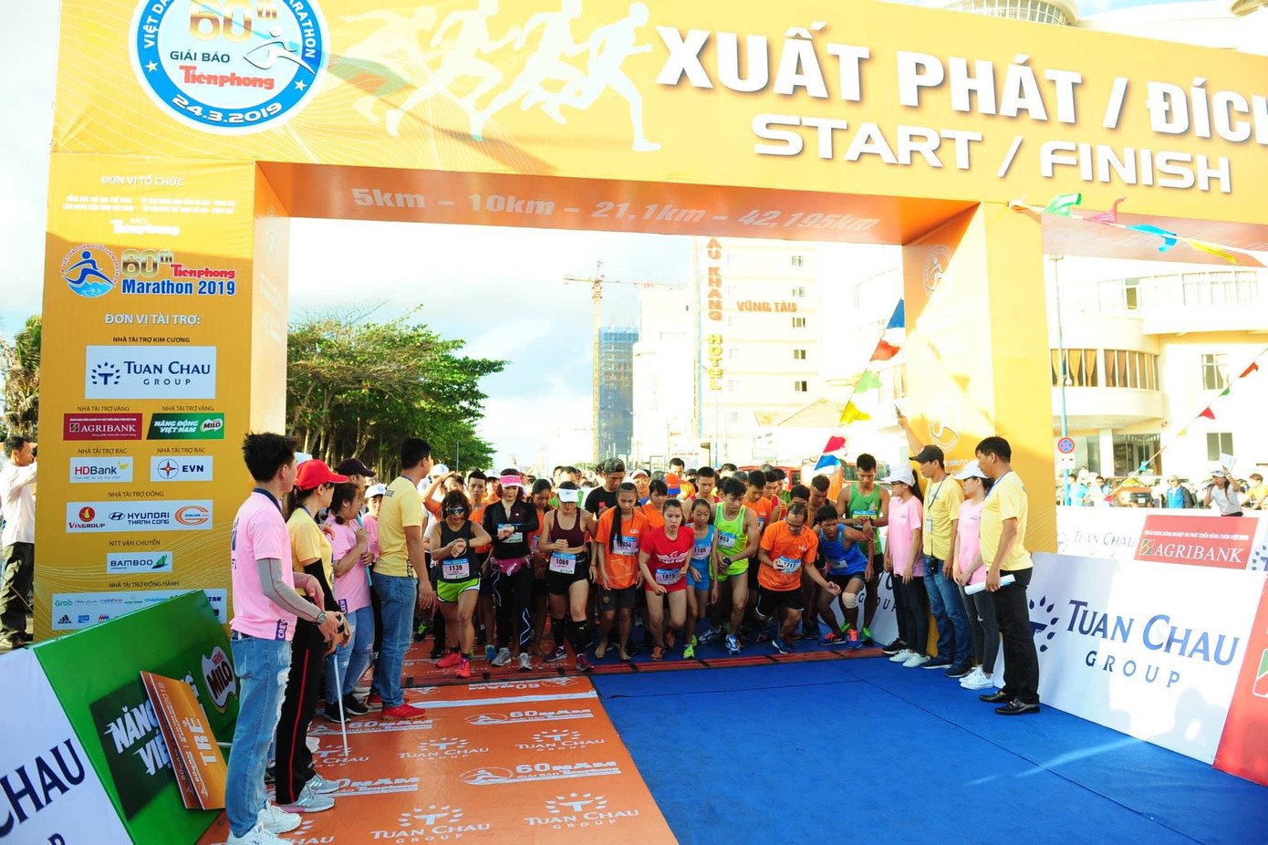 Tiền Phong Marathon 2019: Chân dung những nhà vô địch ảnh 30