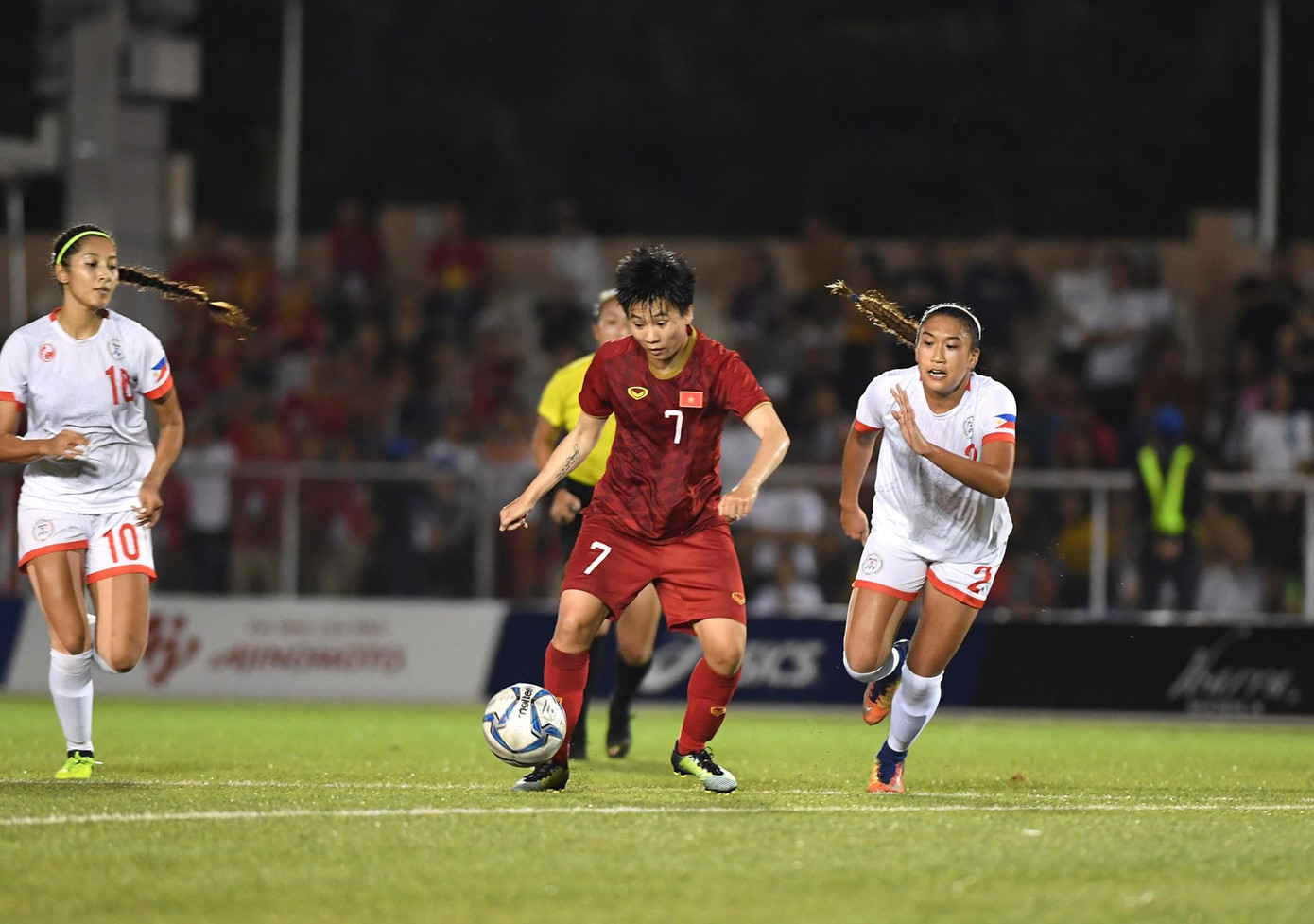 Tuyển nữ Việt Nam tái đấu với Thái Lan ở chung kết SEA Games 30 ảnh 8