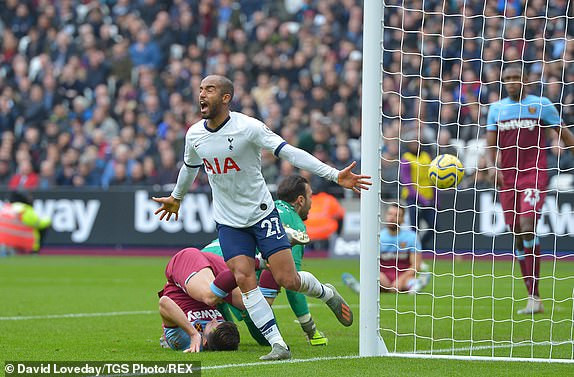 West Ham 2-3 Tottenham: Mourinho mở hàng may mắn ảnh 11