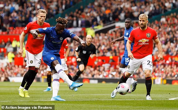 M.U thắng '4 sao' Chelsea trận ra quân Ngoại hạng Anh ảnh 10