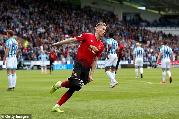 Chia điểm với đội bét bảng, M.U hết cơ hội dự Champions League ảnh 13