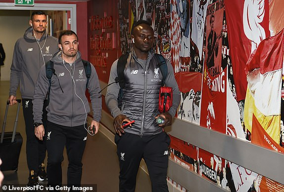 Thắng kịch tính Tottenham, Liverpool tái chiếm ngôi đầu Ngoại hạng Anh ảnh 5