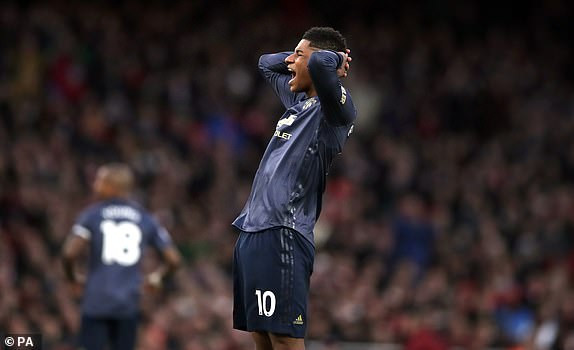 Arsenal vs M.U (2-0): Quỷ đỏ gục ngã ở trận địa pháo ảnh 17