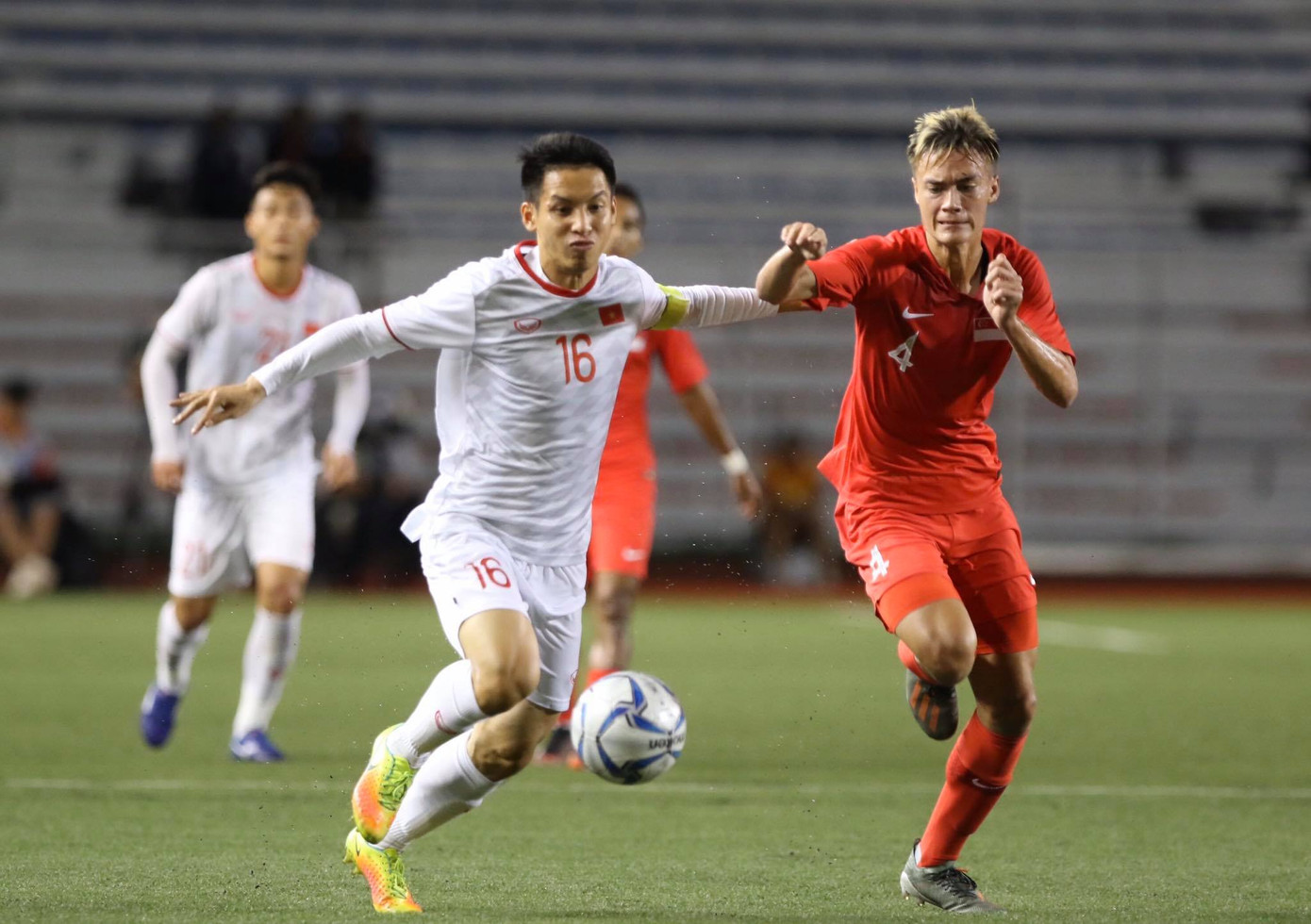 Hà Đức Chinh lập công, U22 Việt Nam thắng nhọc Singapore ảnh 16