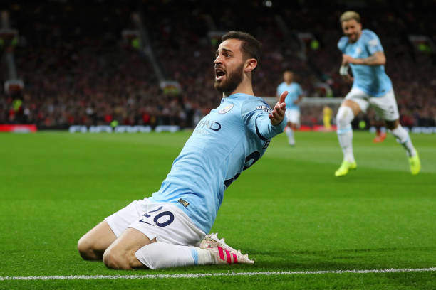 Man City hạ gục M.U, tái chiếm ngôi đầu Ngoại hạng Anh ảnh 22