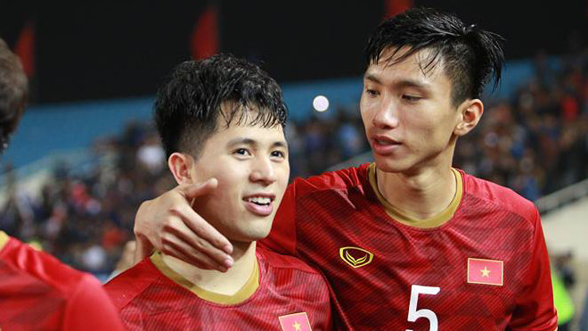 Các nhà vô địch SEA Games về đến Hà Nội ảnh 66