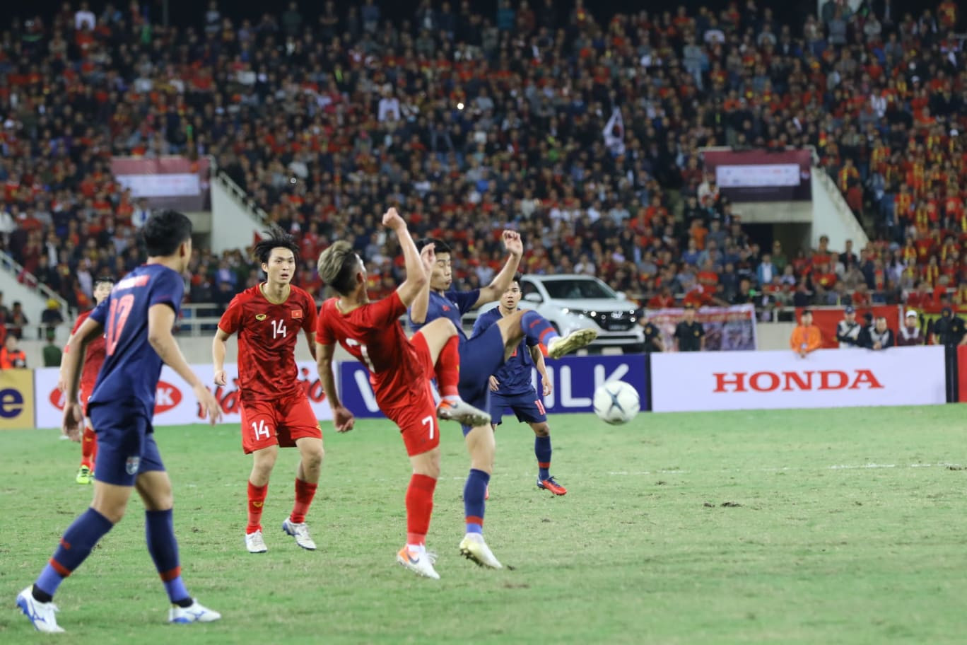 Bàn thắng không được công nhận, tuyển Việt Nam chia điểm với Thái Lan ảnh 39