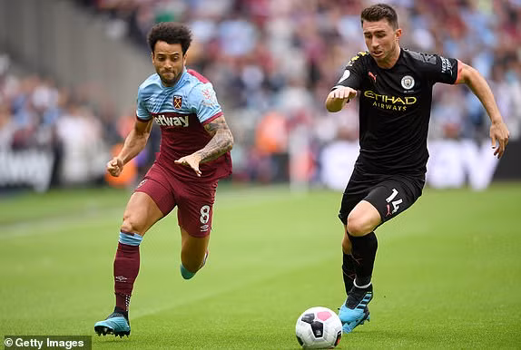 Sterling lập hat-trick, Man City vùi dập West Ham ảnh 6