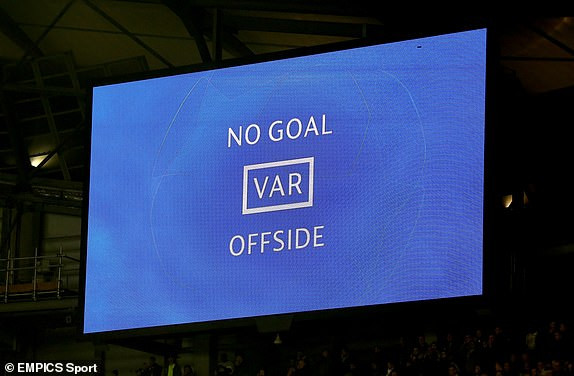 Tottenham vào bán kết Champions League nhờ luật bàn thắng sân khách ảnh 20