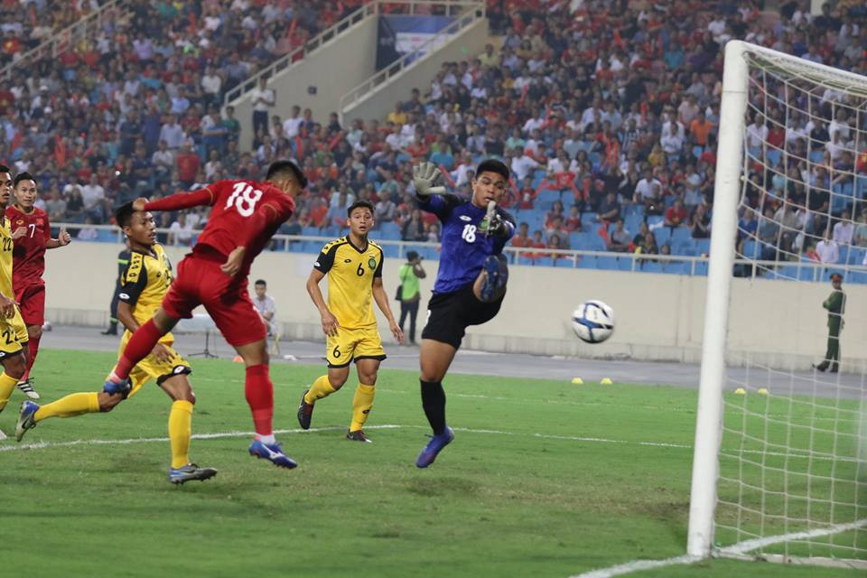 U23 Việt Nam thắng kiểu tennis trước Brunei ảnh 7