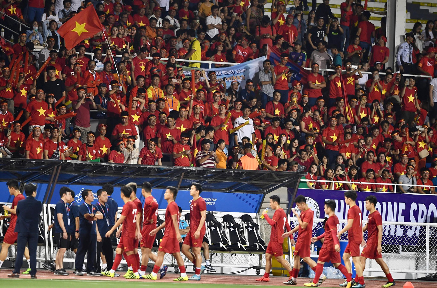 Hoàng Đức lập siêu phẩm, U22 Việt Nam ngược dòng thắng Indonesia ảnh 18