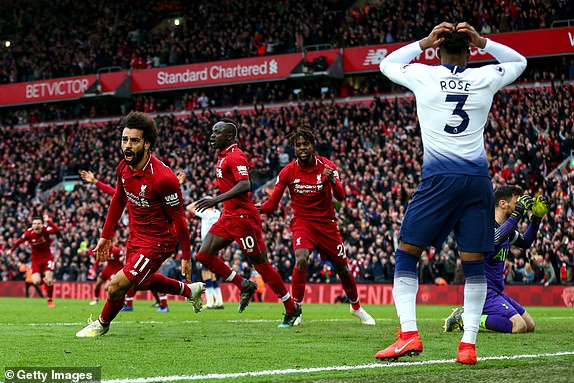 Thắng kịch tính Tottenham, Liverpool tái chiếm ngôi đầu Ngoại hạng Anh ảnh 16