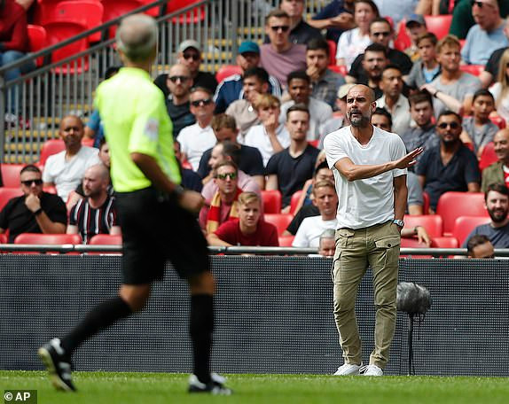 Thắng Liverpool ở loạt 'đấu súng', Man City giành Siêu Cup nước Anh ảnh 7