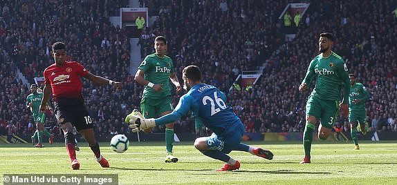 M.U vs Watford (2-1): Quà mừng cho Solskjaer ảnh 11
