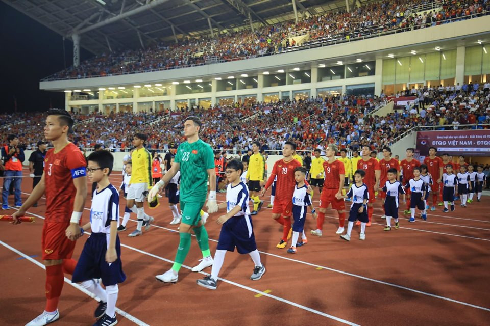 Quang Hải lập công, Việt Nam đánh bại Malaysia ảnh 21