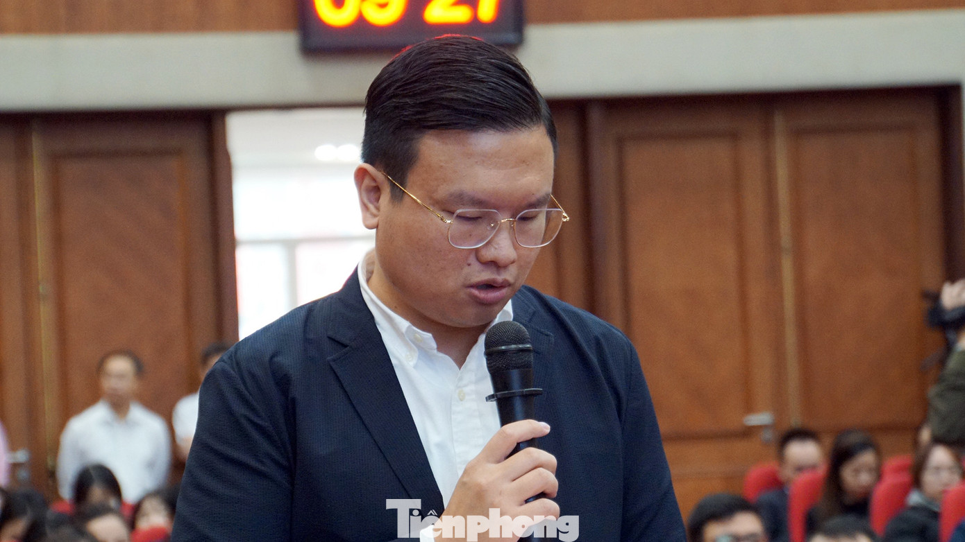 Đại diện lãnh đạo một doanh nghiệp FDI phản ánh, kiến nghị những tồn tại trong quá trình thực hiện thủ tục hải quan, dịch vụ logistics...