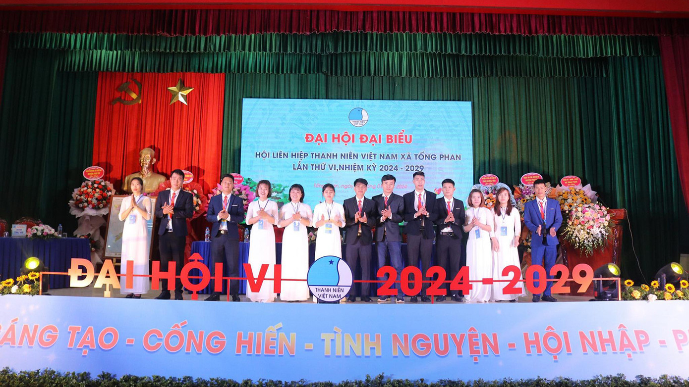 Ủy ban Hội LHTN Việt Nam xã Tống Phan khóa VI nhiệm kỳ 2024-2029 ra mắt tại đại hội.