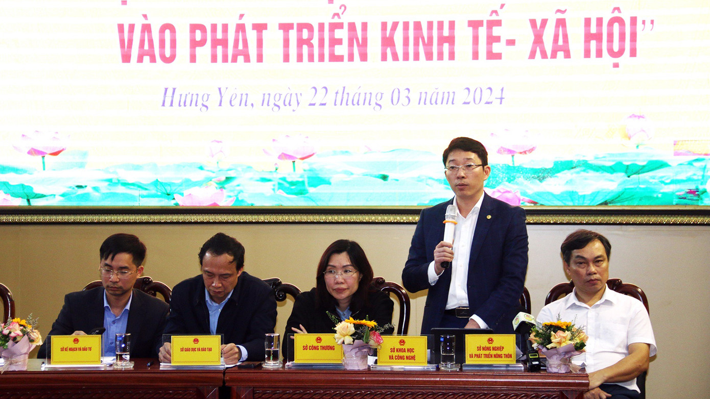 Các sở ngành tỉnh Hưng Yên giải đáp kiến nghị của đoàn viên thanh niên.