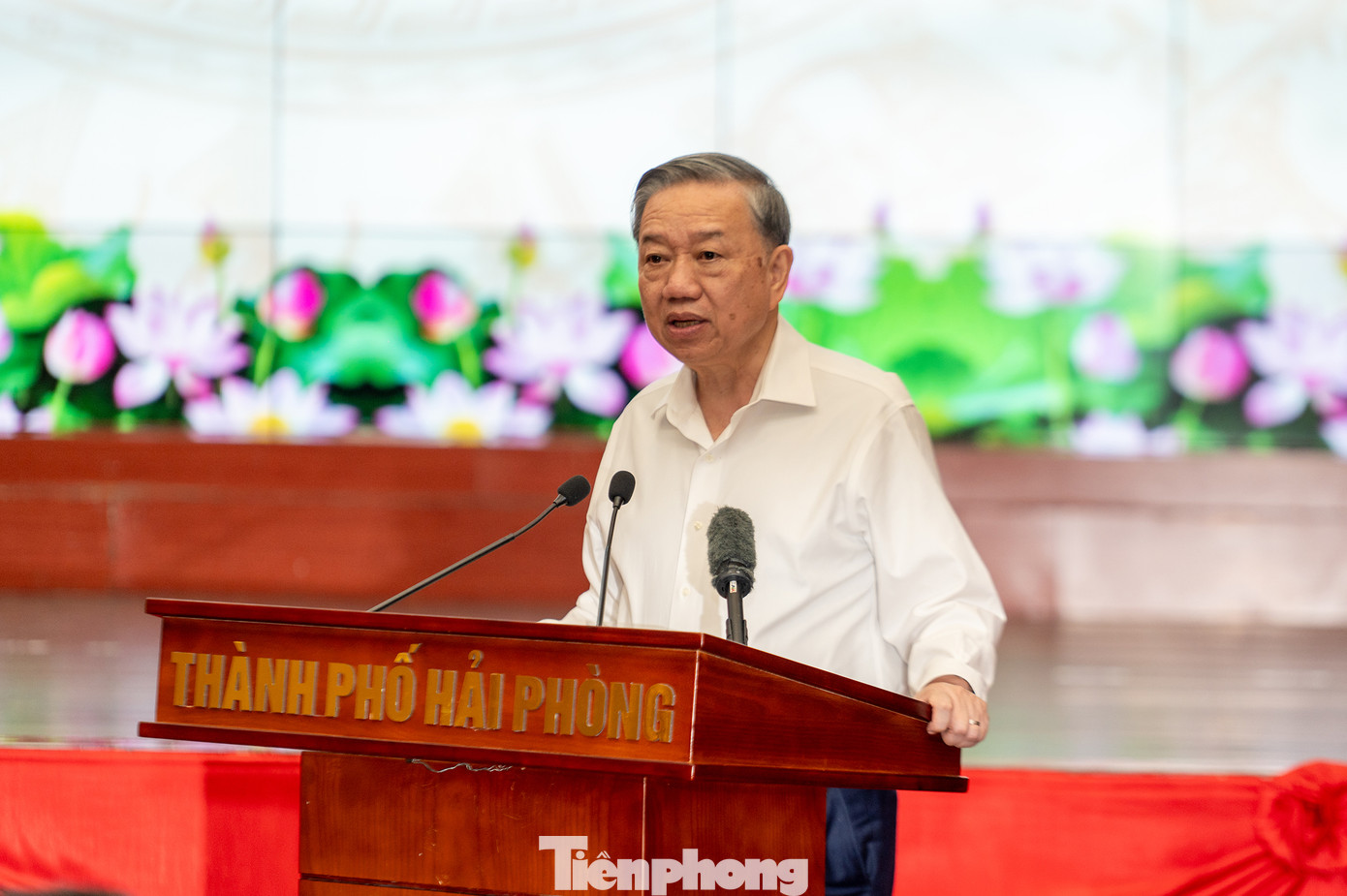 Tổng Bí thư Tô Lâm phát biểu tại buổi làm việc với Ban Chấp hành Đảng bộ thành phố Hải Phòng. Ảnh: Quốc Nam Tổng Bí thư Tô Lâm phát biểu tại buổi làm việc với Ban Chấp hành Đảng bộ thành phố Hải Phòng. Ảnh: Quốc Nam