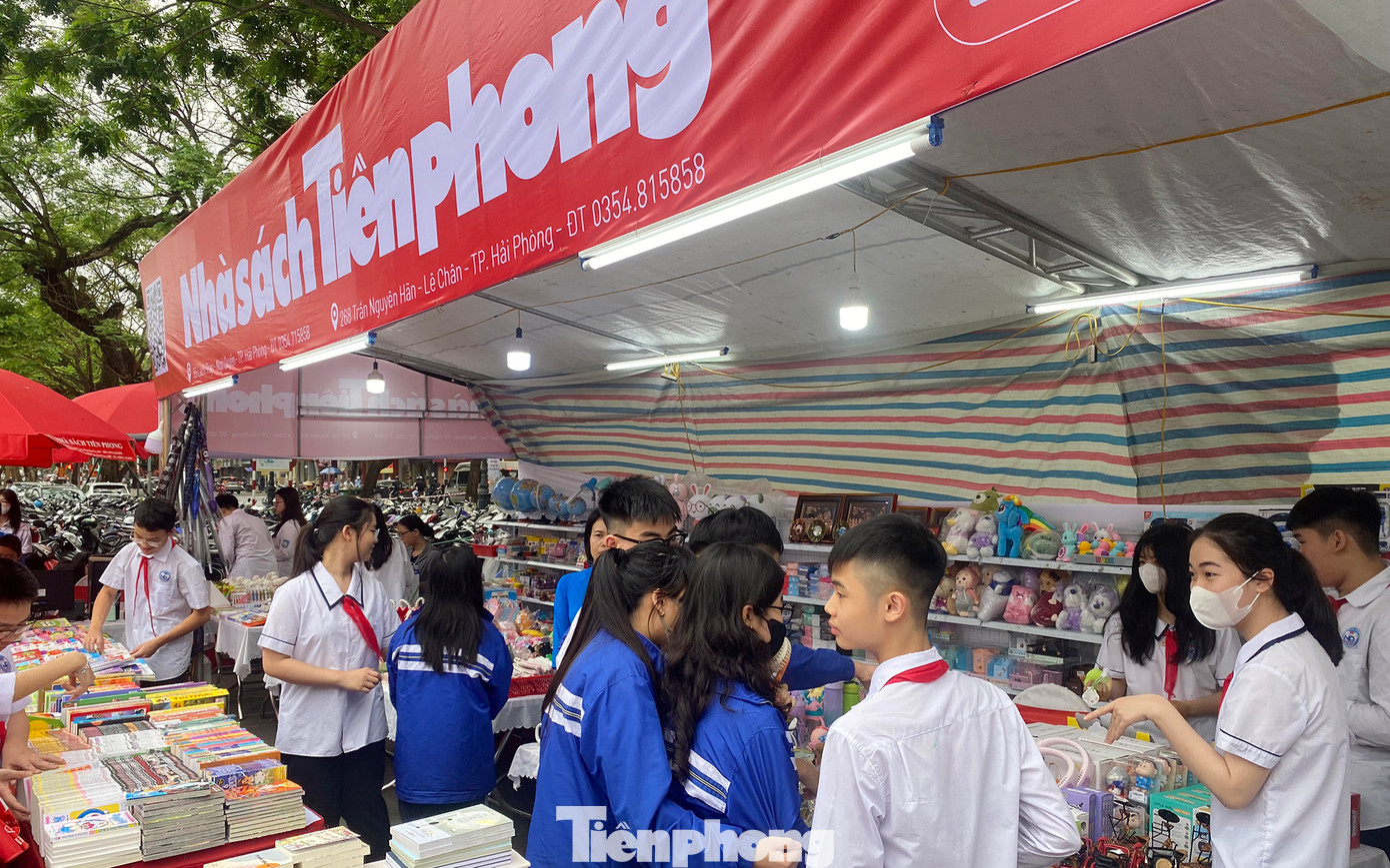 Ngày hội diễn ra với nhiều hoạt động sôi nổi, rộng khắp với sự tham gia của hệ thống trường học, thư viện, các tổ chức đoàn thể, các đơn vị, doanh nghiệp trong lĩnh vực sách. Nổi bật như: cuộc thi kể chuyện theo sách với chủ đề: Sách và khát vọng tương lai; chương trình triển lãm, tọa đàm tại Thư viện Khoa học tổng hợp; cuộc thi Đại sứ Văn hóa đọc tại các quận/huyện; tổ chức ngày hội đọc sách tại các trường trên địa bàn thành phố...