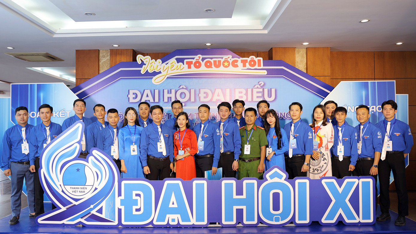 Các đại biểu chụp ảnh lưu niệm tại Đại hội. Các đại biểu chụp ảnh lưu niệm tại Đại hội.