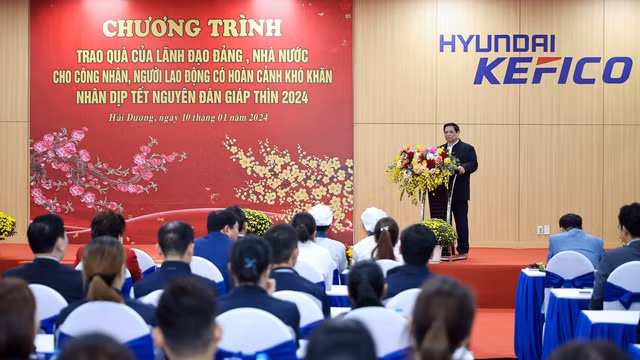 Thủ tướng Phạm Minh Chính phát biểu tại buổi gặp gỡ công nhân Hải Dương. Ảnh: Nhật Bắc/VGP Thủ tướng Phạm Minh Chính phát biểu tại buổi gặp gỡ công nhân Hải Dương. Ảnh: Nhật Bắc/VGP