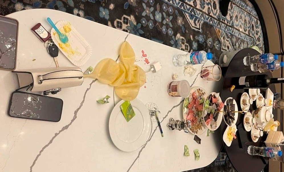 Tang vật thu giữ tại căn biệt thự các đối tượng tổ chức sử dụng ma túy.