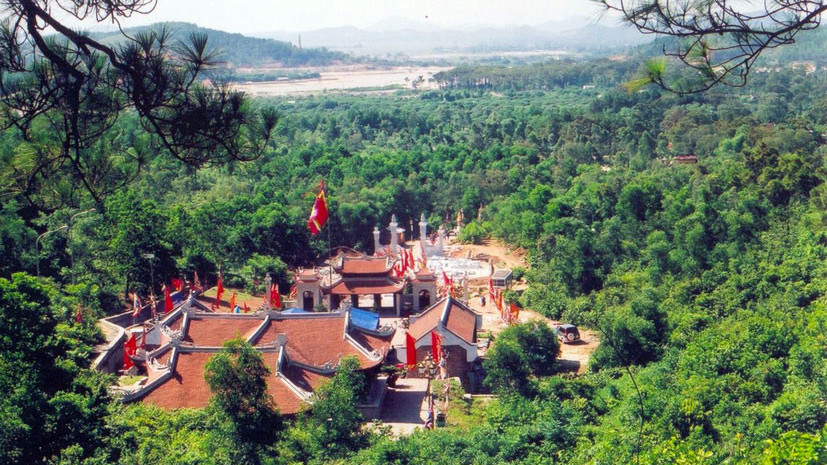 Quần thể Khu di tích lịch sử Côn Sơn - Kiếp Bạc, tại TP. Chí Linh, tỉnh Hải Dương.