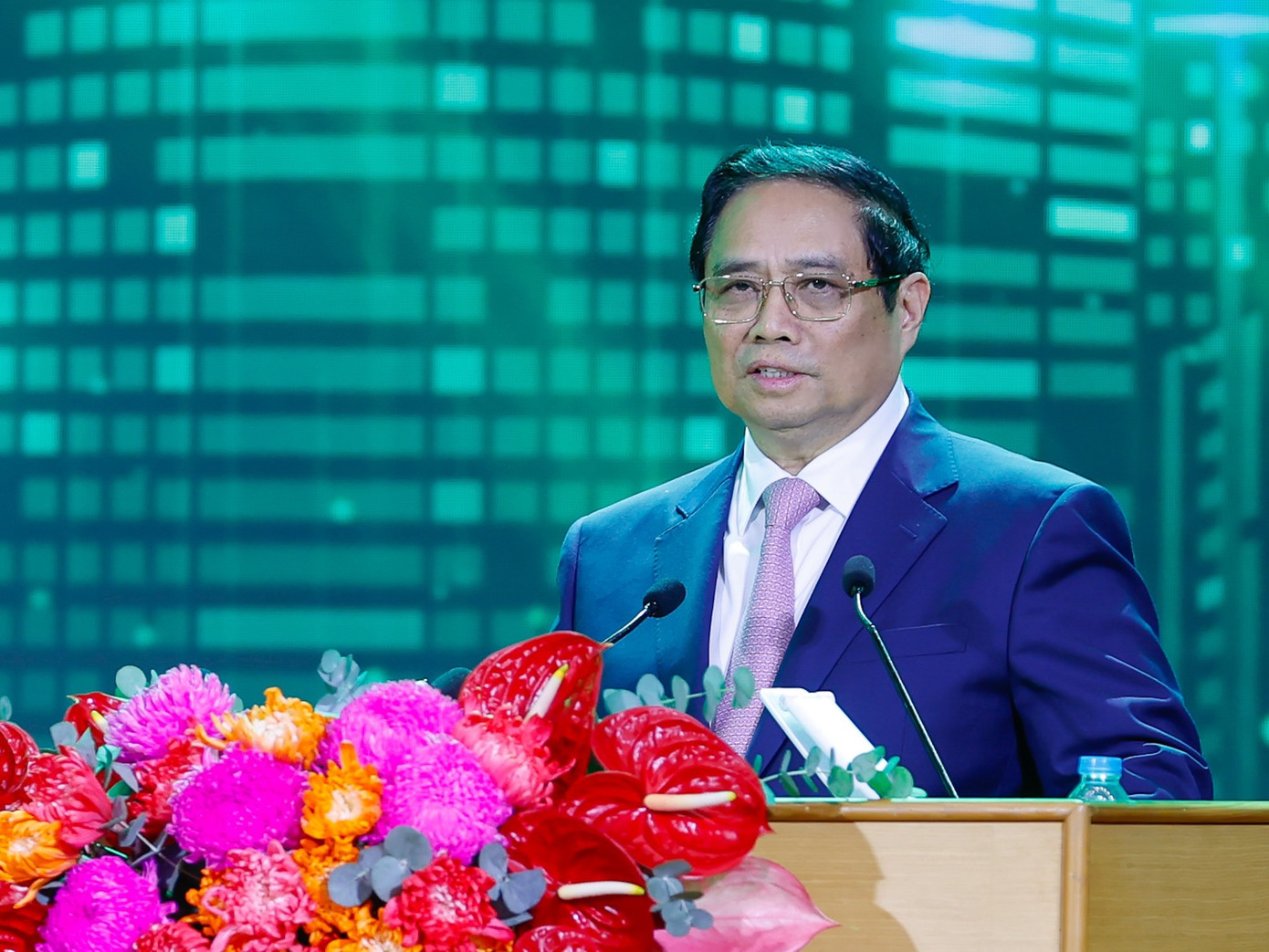 Thủ tướng Phạm Minh Chính phát biểu chỉ đạo tại hội nghị. Ảnh: Nhật Bắc/VGP Thủ tướng Phạm Minh Chính phát biểu chỉ đạo tại hội nghị. Ảnh: Nhật Bắc/VGP