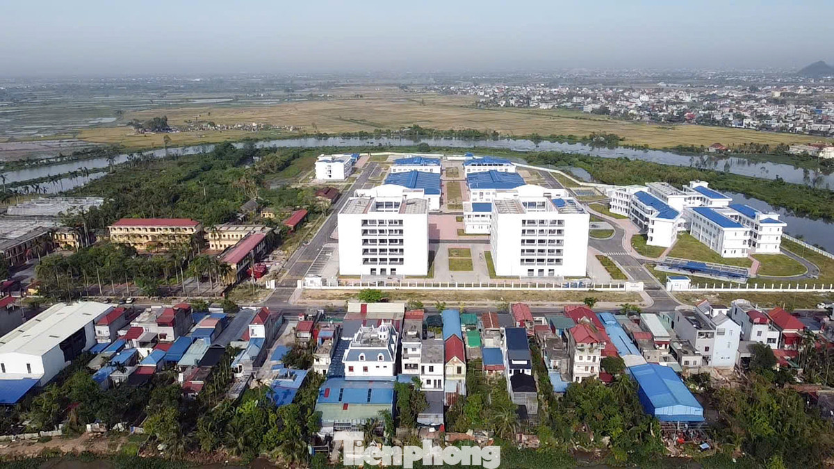 Dự án xây dựng Trường Cao đẳng Công nghiệp Hải Phòng (giai đoạn 1) được UBND TP Hải Phòng phê duyệt với tổng vốn đầu tư hơn 347 tỷ đồng từ ngân sách địa phương, xây dựng tại xã Mỹ Đức (huyện An Lão). Ban Quản lý dự án đầu tư xây dựng hạ tầng đô thị Khu kinh tế, Khu công nghiệp Hải Phòng làm chủ đầu tư với quy mô xây dựng trên diện tích hơn 7,4ha, gồm các hạng mục công trình đồng bộ đáp ứng tiêu chuẩn của trường cao đẳng nghề chất lượng cao, quy mô tuyển sinh đào tạo khoảng 2.000 sinh viên/năm.