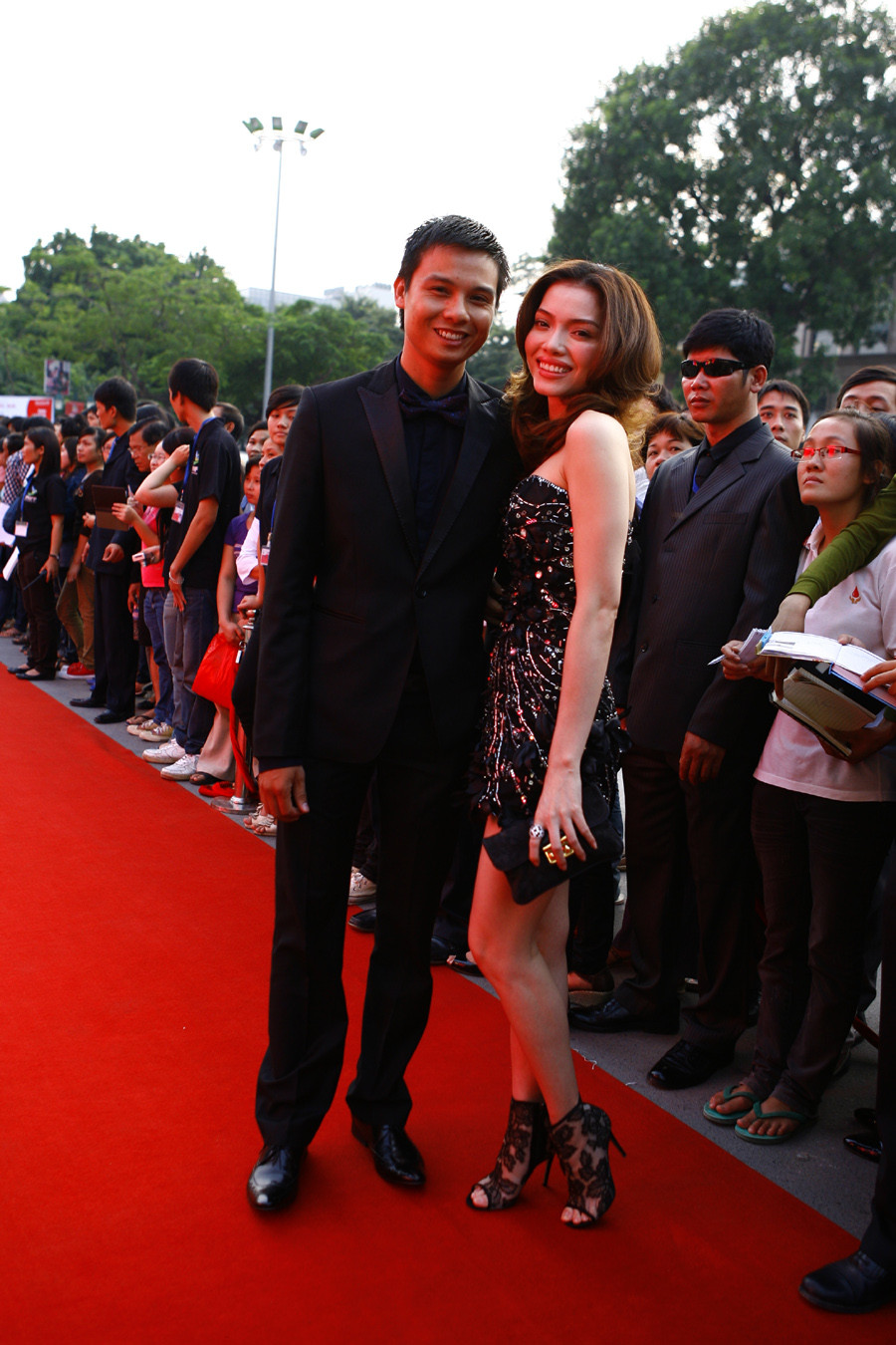 Quách An AN và Thiện Tùng ( dv chính phim Trung Uý)