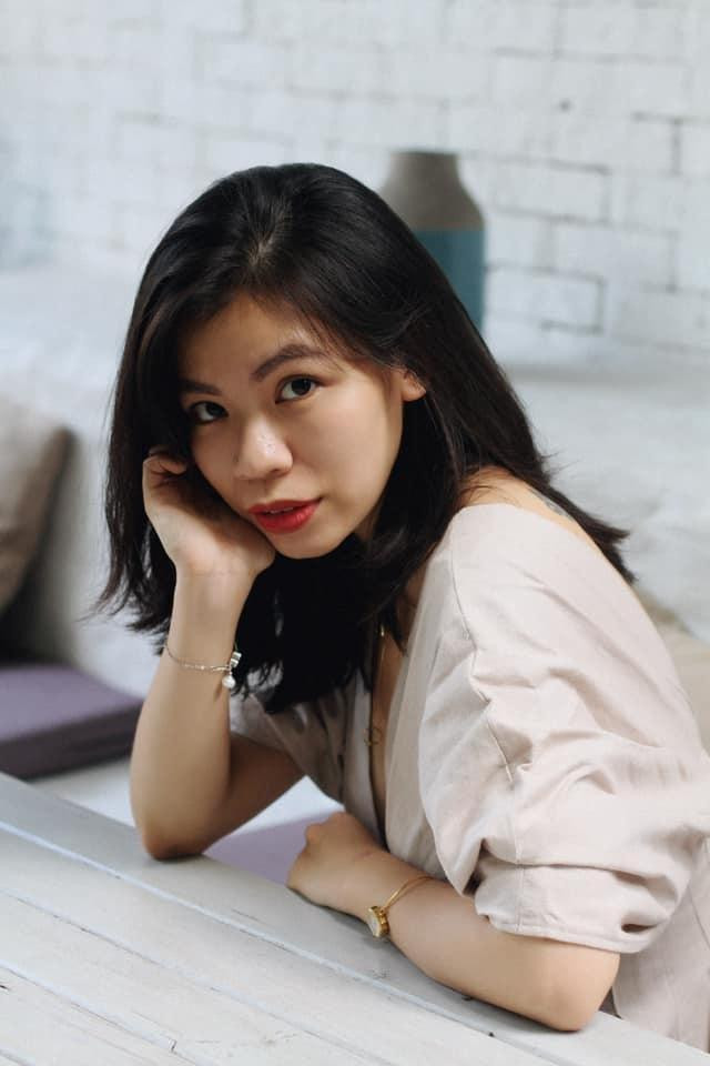 Đặng Mai Linh (bút danh Lynh Miêu) - Giám đốc thương hiệu sách Bloom Books.