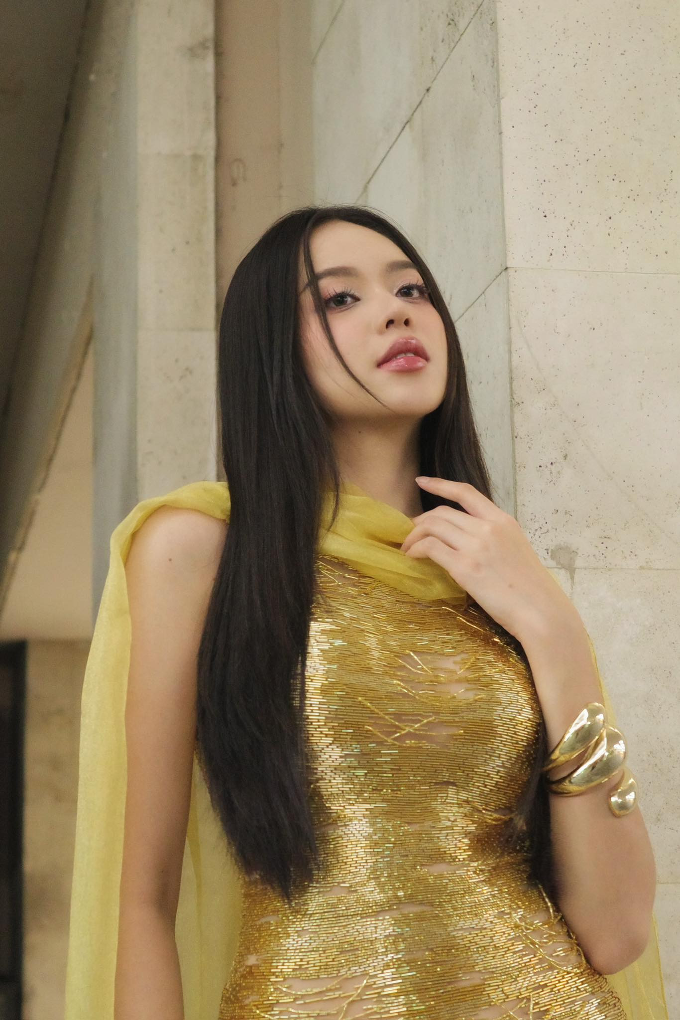 Thanh Thủy rạng rỡ khi xuất hiện ở Guatemala.