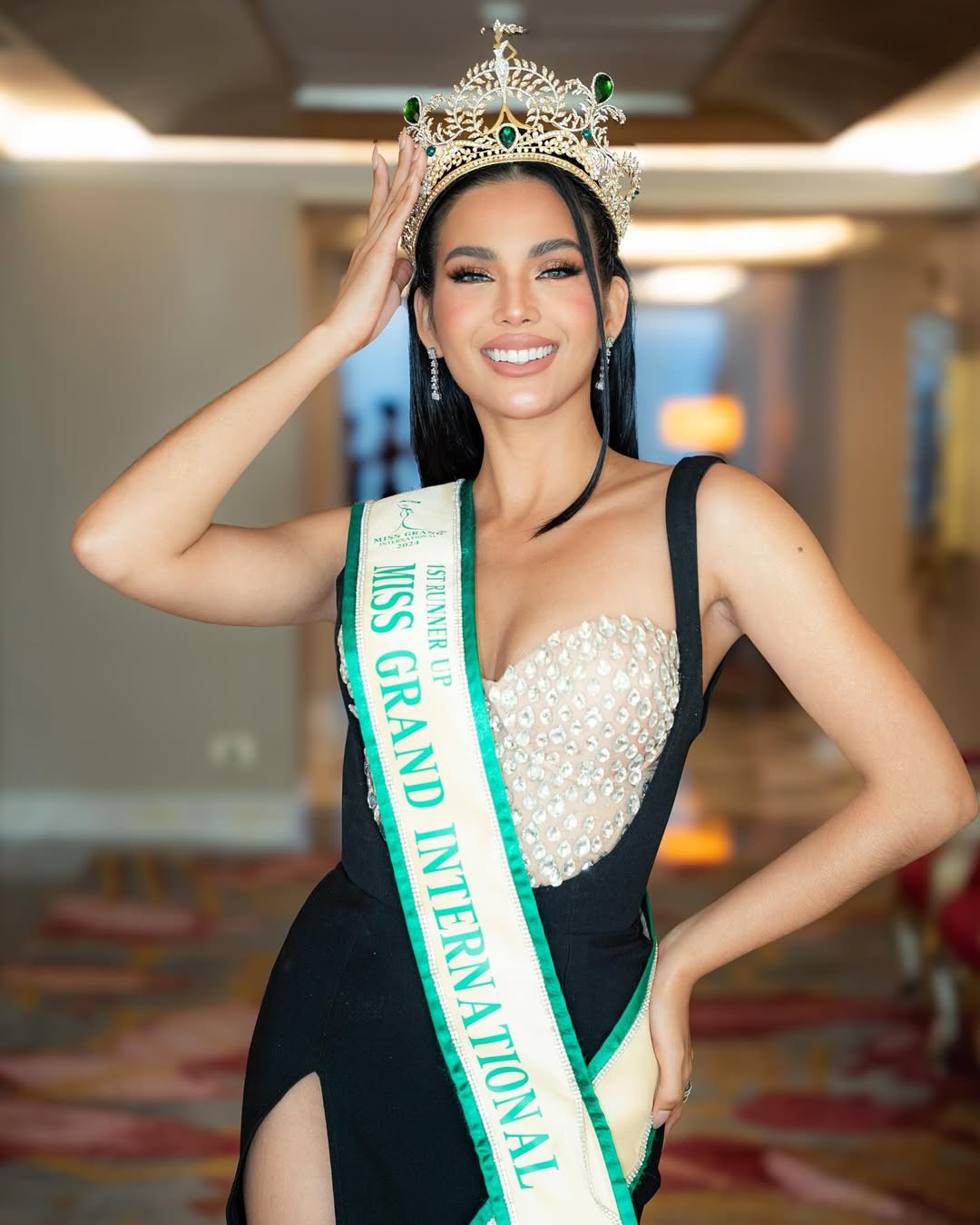 Ông chia sẻ sau khi tổ chức MGI tước vương miện của Rachel Gupta, Christine Juliane Opiaz đã chủ động liên hệ với ông và nói sẵn sàng đồng hành cùng tổ chức. Việc bổ nhiệm người đẹp Philippines sẽ không tổ chức thành sự kiện chính thức mà thực hiện dưới hình thức quay video và chụp ảnh để công bố danh hiệu trên trang chủ của cuộc thi.