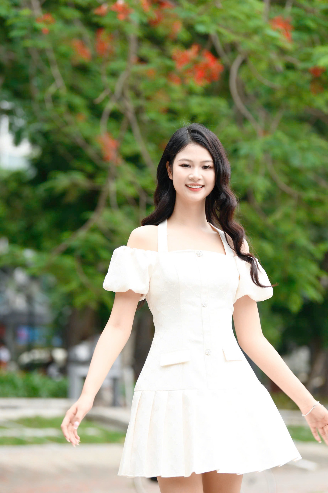 Khoảnh khắc được gọi tên vào top 25 thí sinh của vòng chung kết đã tiếp thêm cho Phương Linh nhiều động lực. “Tôi biết rằng những cố gắng của mình trong thời gian qua đã được đền đáp. Kết quả này cho thấy rằng tôi cũng có thể trở nên tự tin, trưởng thành hơn và đạt được kết quả tốt nếu nỗ lực thực sự”, cô nói.