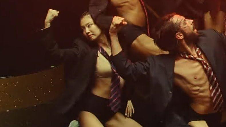 Jennie cùng kiểu tóc gây tranh cãi. Jennie cùng kiểu tóc gây tranh cãi.