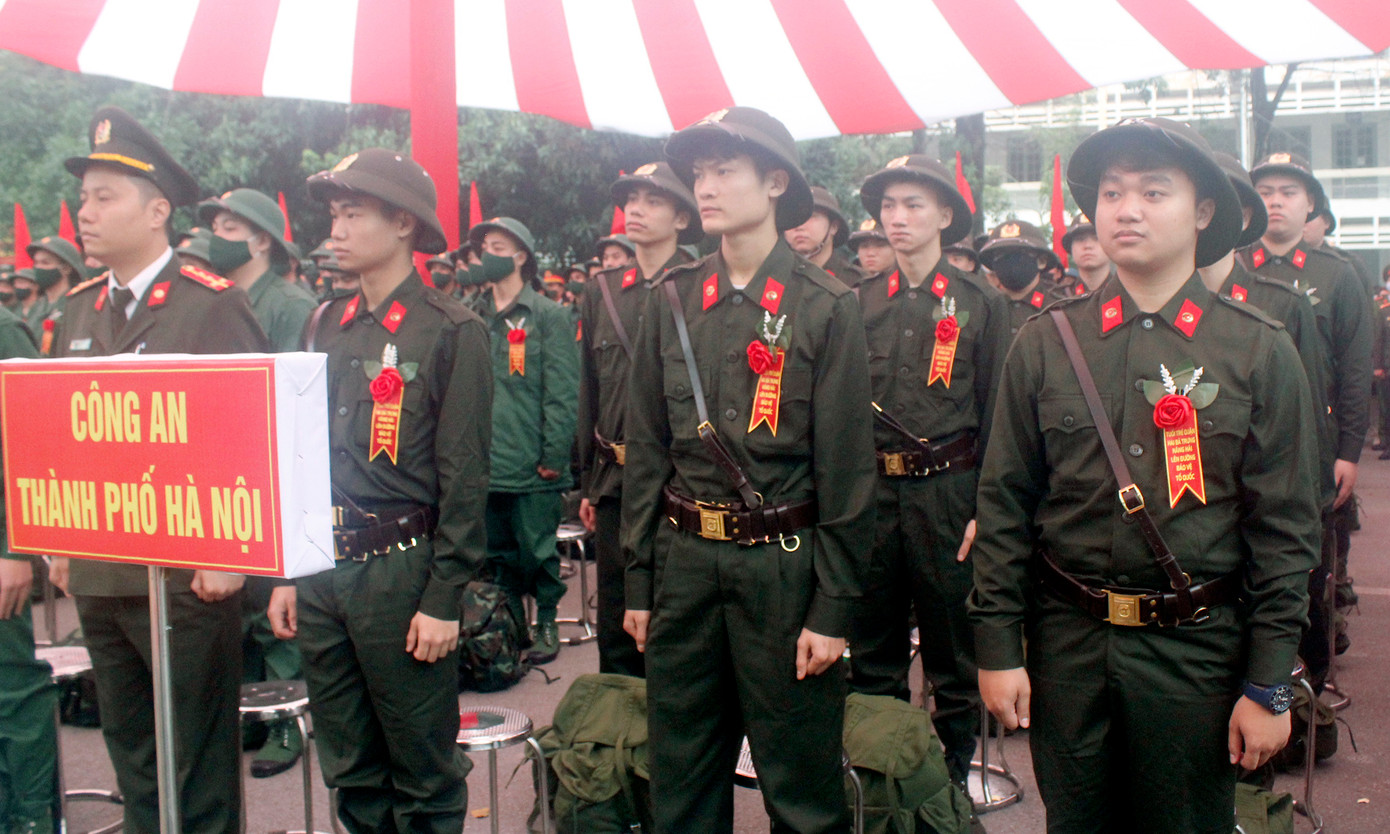 Theo Ban tổ chức, trên 50% nam thanh niên trúng tuyển nghĩa vụ năm 2023 có trình độ đại học, cao đẳng và trung học chuyên nghiệp, có phẩm chất đạo đức tốt, đây là nguồn được ưu tiên tuyển chọn, gọi công dân nhập ngũ vào đợt đầu năm 2023.
