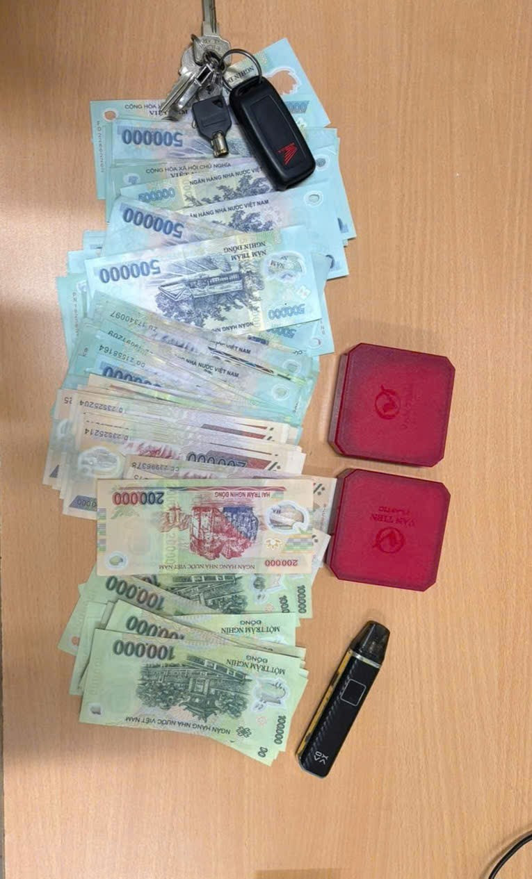 Tang vật thu giữ. Ảnh CACC Tang vật thu giữ. Ảnh CACC