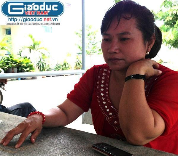 Bà Lê Thị Tuyết đang 