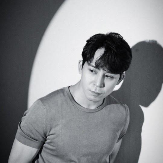 Rapper Uber Def thừa nhận là A nhưng bác bỏ cáo buộc quay lén.