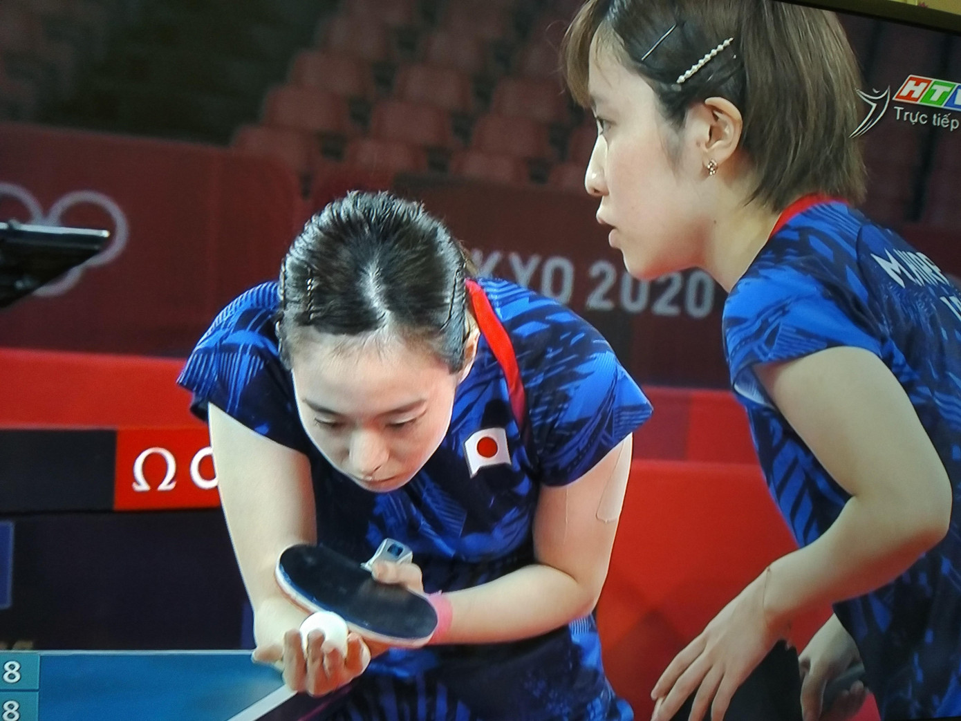 Kasumi Ishikawa, Miu Hirano đã khởi đầu vô cùng ấn tượng khi giành chiến thắng trước tuyển Trung Quốc ở ván đầu tiên.