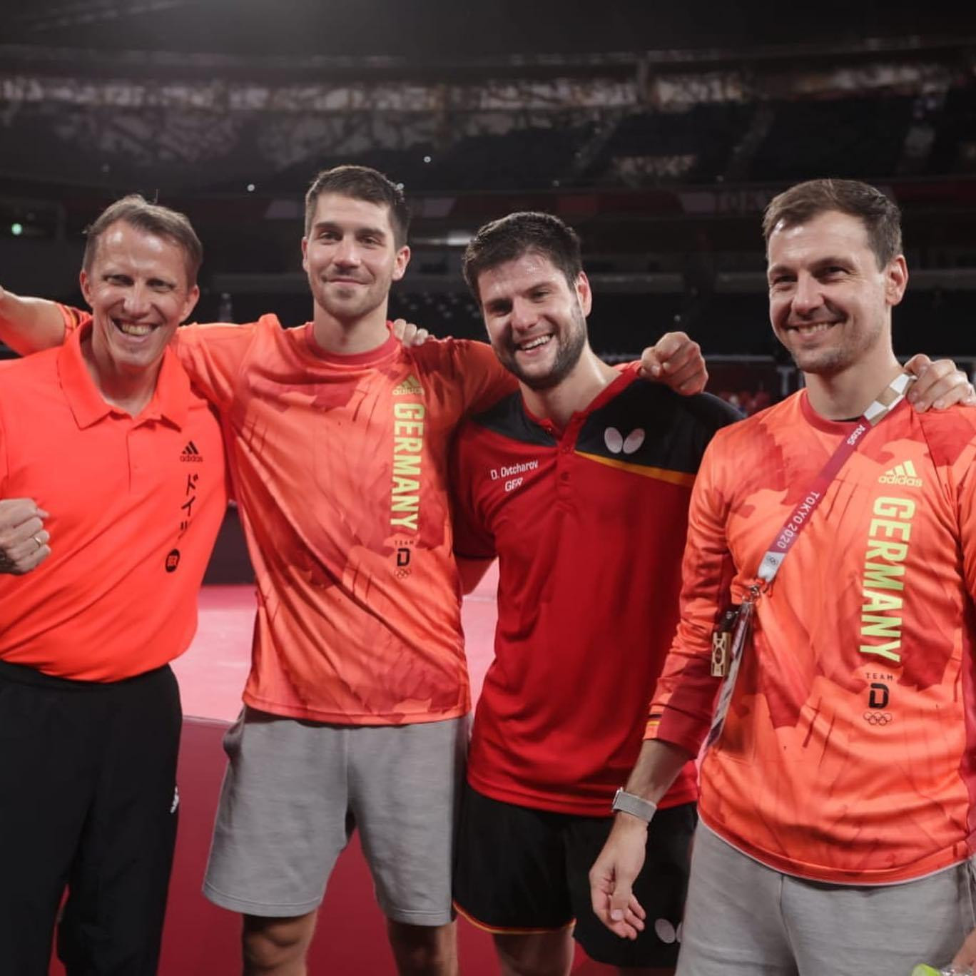 Đội tuyển Đức đang là tập thể rất mạnh, nhưng liệu họ có thể lật đổ ngôi vương của bóng bàn Trung Quốc trong trận chung kết? Đội tuyển Đức đang là tập thể rất mạnh, nhưng liệu họ có thể lật đổ ngôi vương của bóng bàn Trung Quốc trong trận chung kết?