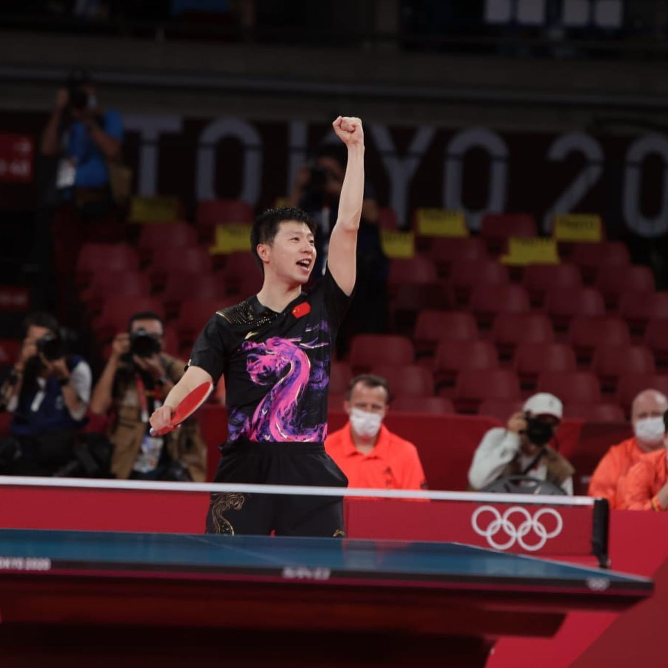 Ma Long tỏa sáng ở tuổi 32 với 2 HCV Olympic Ma Long tỏa sáng ở tuổi 32 với 2 HCV Olympic