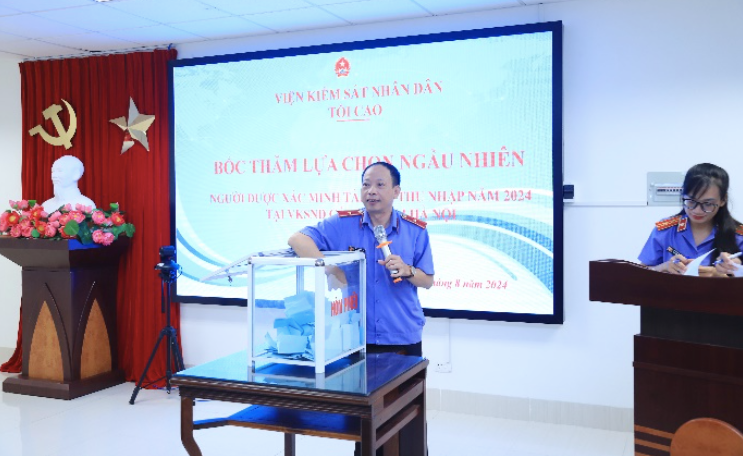 Kết quả hội nghị có 10 người được lựa chọn xác minh tài sản, thu nhập trong năm 2024.