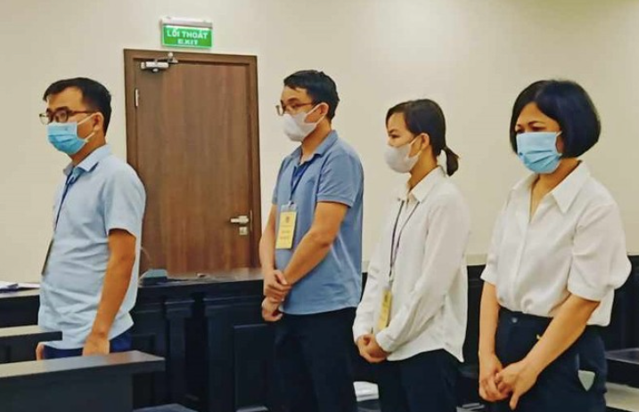 Các bị cáo tại phiên tòa. Các bị cáo tại phiên tòa.