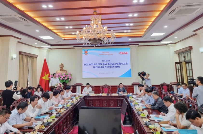 Toàn cảnh Tọa đàm.