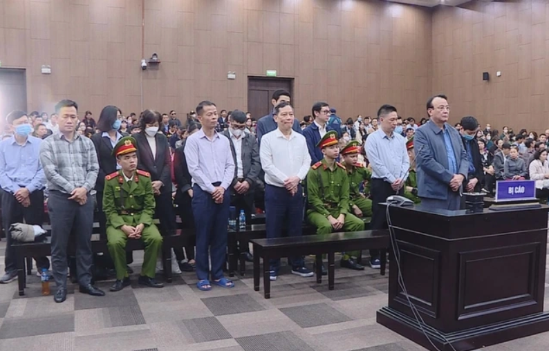 Các bị cáo trong vụ án xảy ra tại Tập đoàn Tân Hoàng Minh - là vụ án có số lượng bị hại thi hành án lên đến hơn 6.600 người.