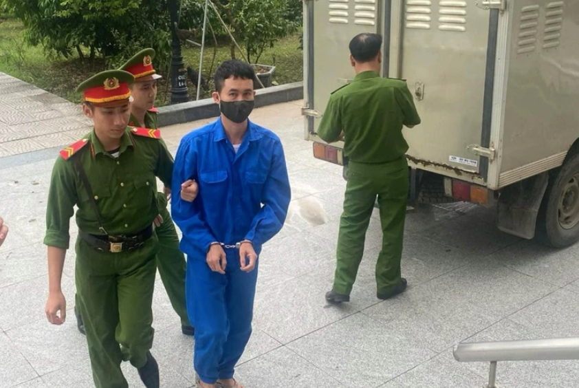 Bị cáo Tạ Duy Khanh.