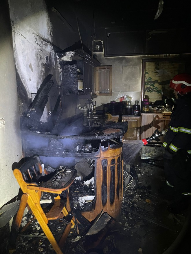 Hiện trường vụ cháy. Hiện trường vụ cháy.
